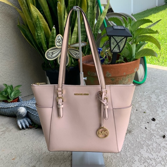 Michael Kors Charlotte Soft Pink Gold Tone Leather Shoulder Purse Bag - Picture 1 of 15